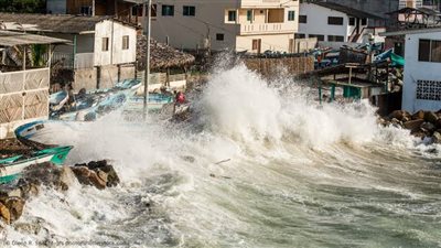 هل تتأثر السواحل بارتفاع منسوب مياه البحر؟ خبير يكشف لـ