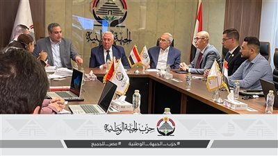 “القصير” يجتمع بغرفة العمليات المركزية لـ