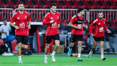 قمة السوبر.. تفاصيل جلسة وليد صلاح وزيزو قبل مواجهة الزمالك