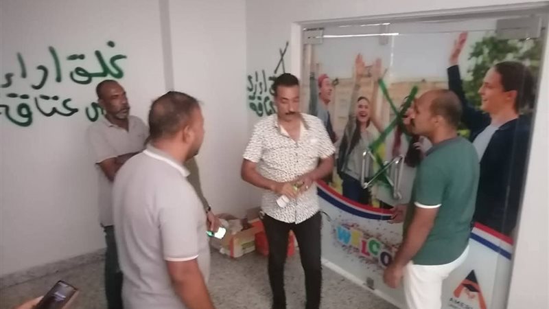 جانب من الحملة