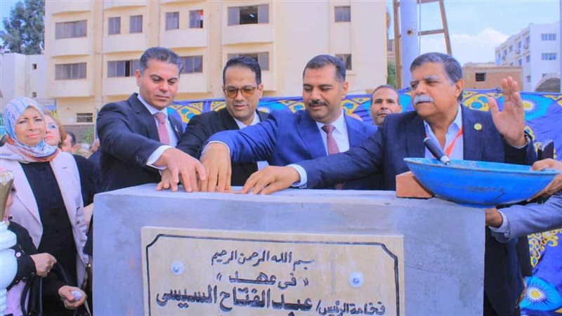 وضع حجر الأساس للمشروع