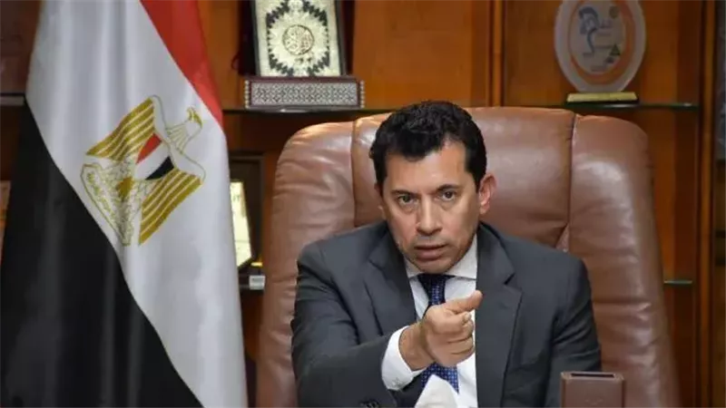 الدكتور أشرف صبحي