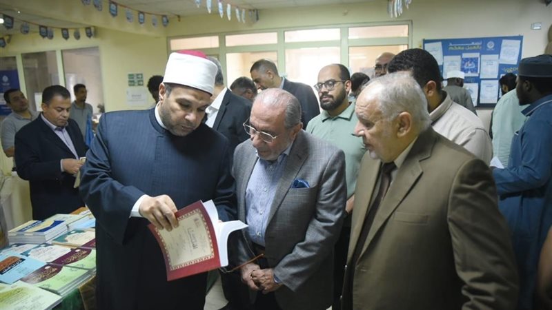 د.البيومي أثناء افتتاح