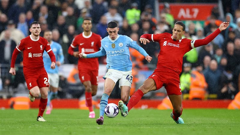 ليفربول و مانشستر