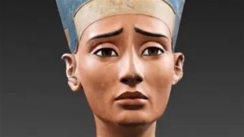 الملكة نفرتيتي