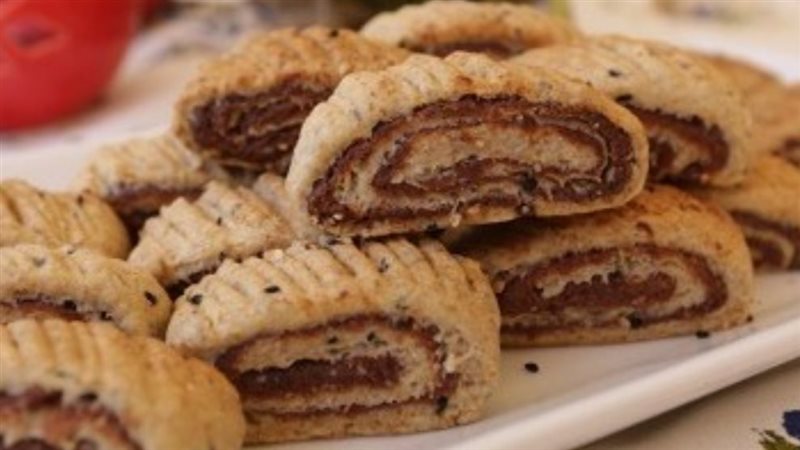 بنان مقروطة التمر