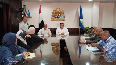 استقبال يومي لحل مشكلات التعليم بدمياط ضمن سياسة الباب المفتوح لخدمة المواطنين