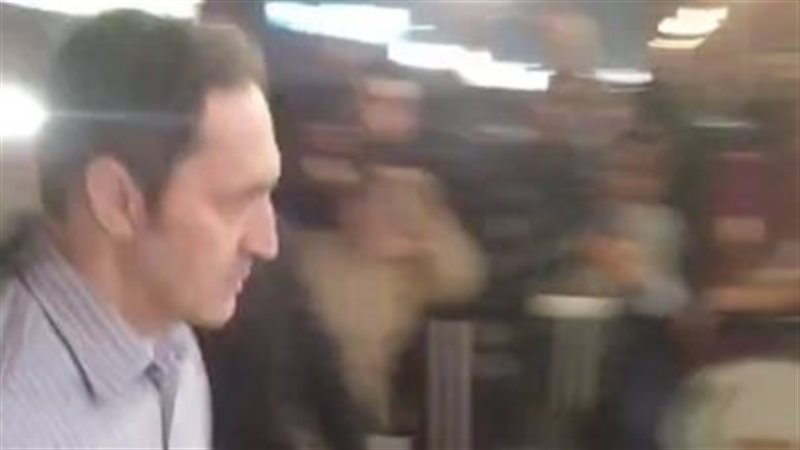 علاء مبارك في عزاء