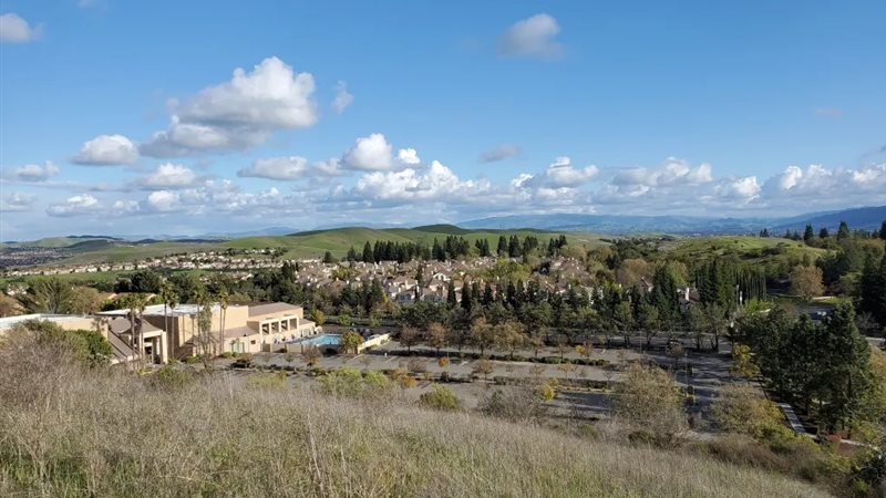 سلسلة من الزلازل تضرب سان رامون بولاية كاليفورنيا الأمريكية