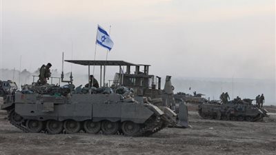 إسرائيل تستدعي 9 آلاف جندي احتياط .. ايه الحكاية ؟