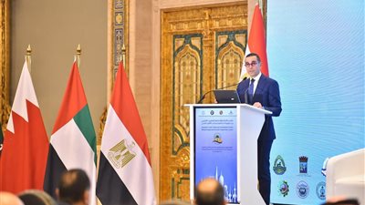 الخطيب: الدولة المصرية تبنت سياسات اقتصادية مستقرة وشفافة وطويلة الأجل