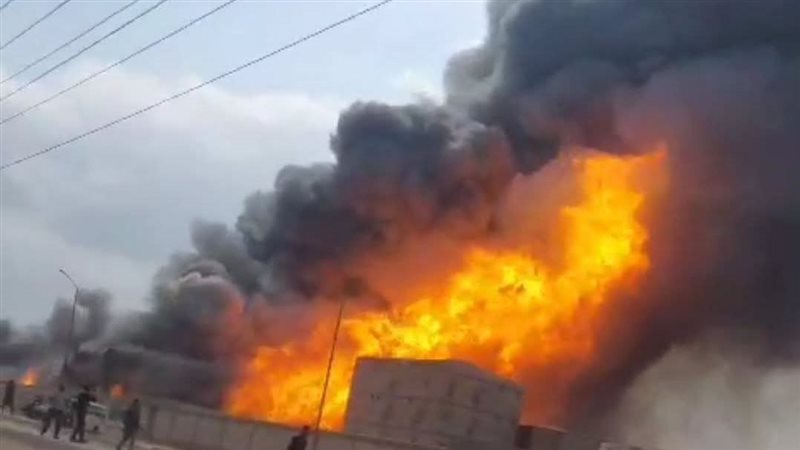 جانب من الحريق 