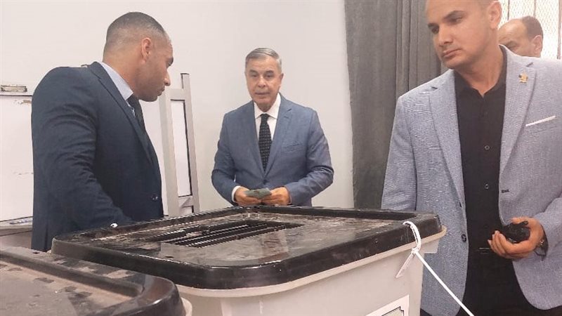 محافظ الإسكندرية