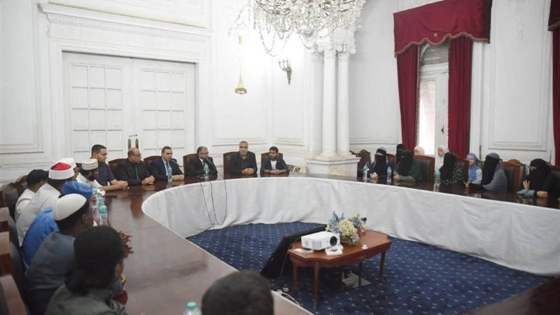 لقاء المجلس الأعلى