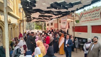 رئيس كوم حمادة يتفقد اللجان الانتخابية ويشيد بحماس المواطنين