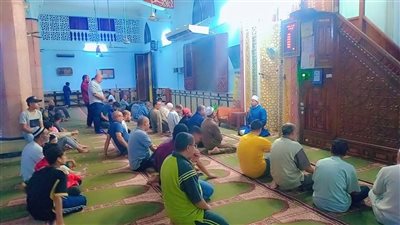 بالمقاهي والمدارس.. قافلة منطقة وعظ البحيرة تواصل نشاطها الدعوي بمدينة 15 مايو