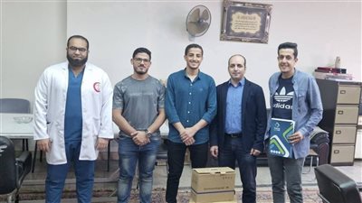 صدقة جارية عن زميلهم|طلاب كلية الصيدلة بأسيوط يتبرعون بجهازَي رسم قلب ومونيوتر