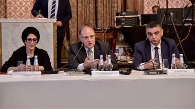 الغمراوي: مصر تمتلك بنية تشريعية وتنظيمية قوية تجعلها وجهة واعدة للاستثمار