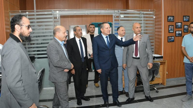 رئيس جامعة دمياط