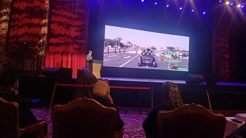 جانب من الجلسة