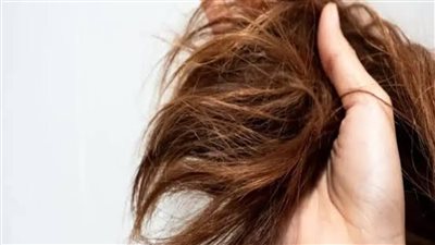 فيتامين ب12: السر الطبيعي وراء شعر قوي وكثيف.. تعرفي على أبرز مصادره 	