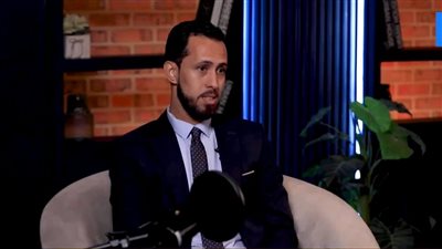 العنف الزوجي جريمة.. مستشار قانوني: «مفيش حاجة اسمها دي مراتي وأنا حر»