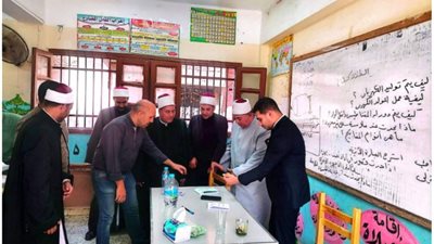 ترسيخا لقيم المشاركة..أئمة الأوقاف في مقدمة المشاركين بانتخابات