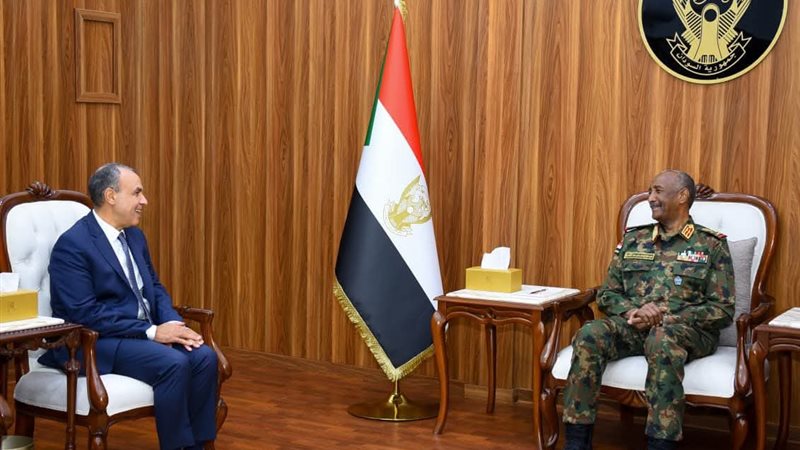 وزير الخارجية 