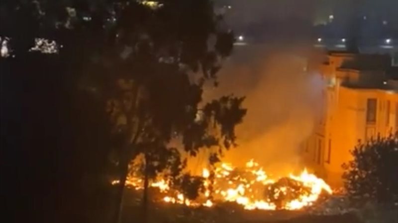 لحظة اشتعال النيران