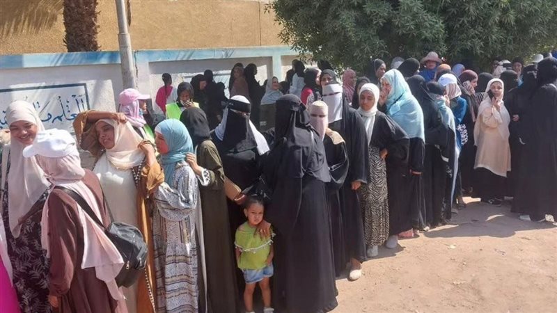 إقبال جماهيري كبير