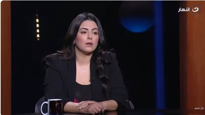 دمه خفيف.. نهى عابدين تكشف علافتها بـ محمد هنيدي: إضافة كبيرة ليا (فيديو)