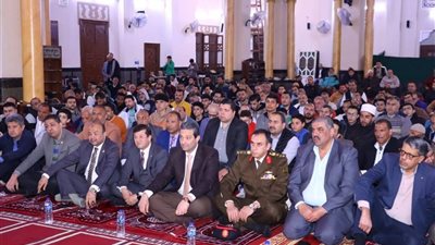 محافظ دمياط يشهد الاحتفال بليلة القدر في مسجد البحر الأثري 