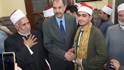 محافظ سوهاج يشهد احتفال مديرية الأوقاف بذكرى ليلة القدر.. صور 