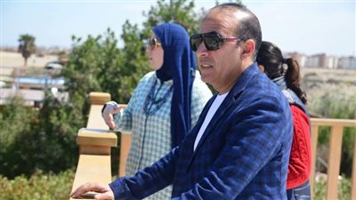 قبل انطلاق الموسم الصيفي .. رئيس مدينة بورفؤاد يتفقد أعمال تطوير الشاطىء