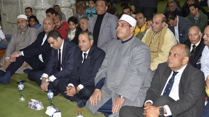 محافظ بورسعيد يشهد
