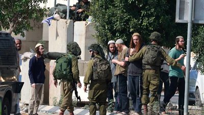 أستاذ علوم سياسية: الاحتلال يريد السيطرة على 60% من الضفة (فيديو)