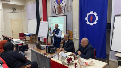 طالبة بالسويس تفوز بالمركز الخامس جمهورية في مسابقة 