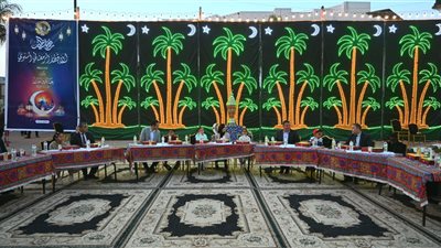 محافظ البحيرة تشارك 300 طفل يتيم إفطارًا جماعيًا بمجمع دمنهور الثقافي| صور