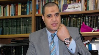 الدكتور أحمد هارون يوضح الفرق بين الاتزان والتوازن النفسي |فيديو