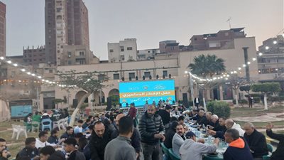 جماهير غزل المحلة تنظم إفطارًا جماعيًا بحضور مجلس الإدارة والجهاز الفني واللاعبين