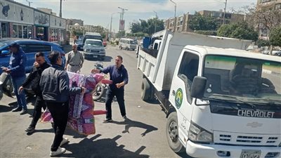 غلق 21 محلا بعد تحويلها من الاستخدام السكني للتجاري بالإسماعيلية