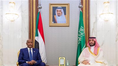 بعد زيارة البرهان.. خبراء لـ