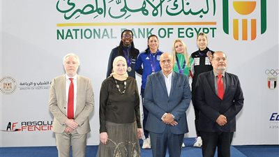 بطلة اليونان تتوج بذهبية الفردي بكأس العالم لسلاح السيف في القاهرة