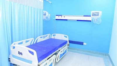خلال أيام العيد.. إضافة 10 أسرّة بمستشفى سوهاج الجامعي للتعامل مع حالات التسمم 