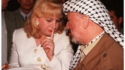 لأول مرة.. عادل حمودة يكشف أسرار زواج ياسر عرفات وسها الطويل (فيديو)