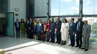 لقاء تاريخي بين السفراء العرب بمقر الأكاديمية المصرية للفنون في روما 