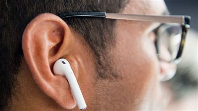 سماعات AirPods قد تكون أخطر مما تتخيل.. بين الحقائق العلمية والإشاعات