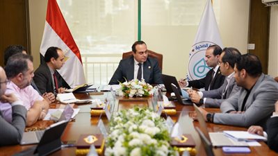  غرفة الطوارئ والأزمات تنعقد بالمقر الرئيسي والفروع على مدار الساعة استعدادا لعيد الفطر