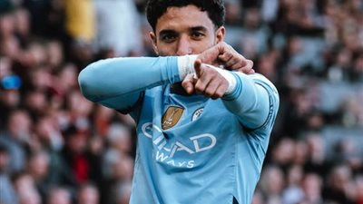 مرموش يحتفل بفوز السيتي على بورنموث والصعود لـ نصف نهائي كأس الاتحاد