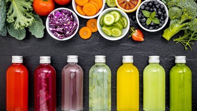 من الجرجير والموز والتمر . . 